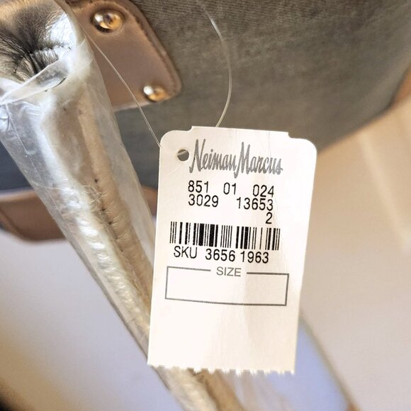 NEW Neiman Marcus  Denim Jean Blue Silver Shoulder Bag Medium Size Size Pocket - Picture 4 of 12